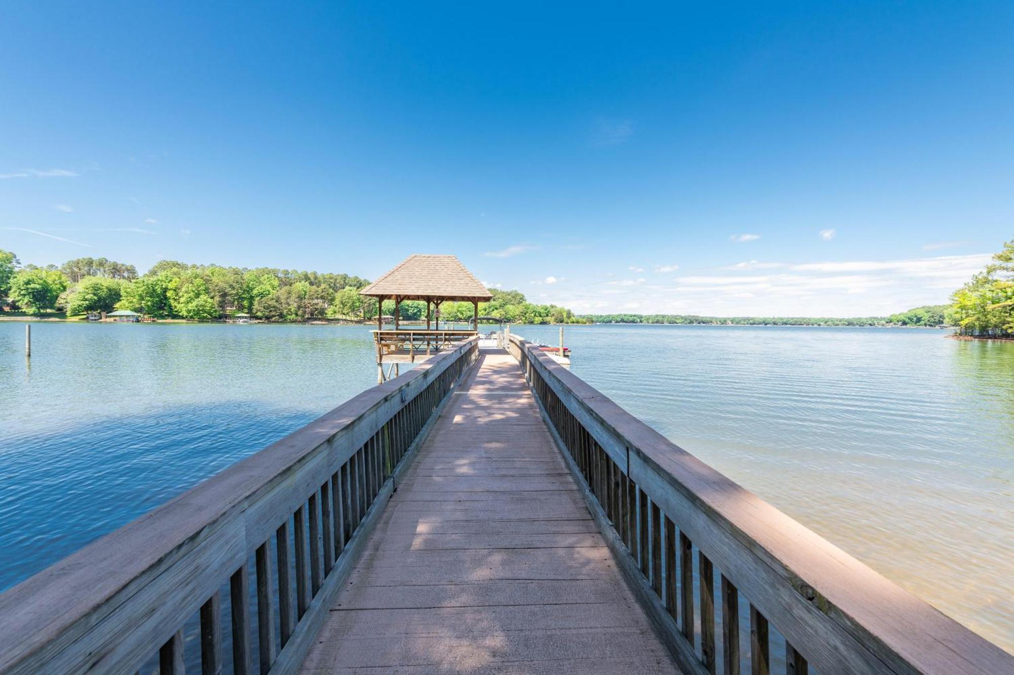 Lake Norman Hideaway มัวร์สวิลล์ ภายนอก รูปภาพ